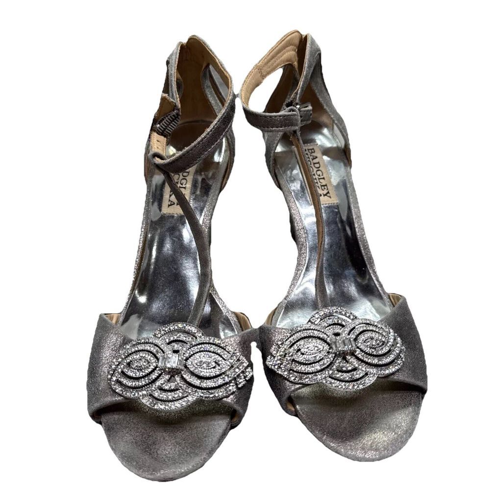 badgley mischka heels 5.5 Silver Pewter Bejeweled Wedge Bridal Photography